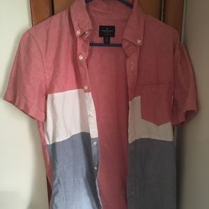 American Eagle shirt